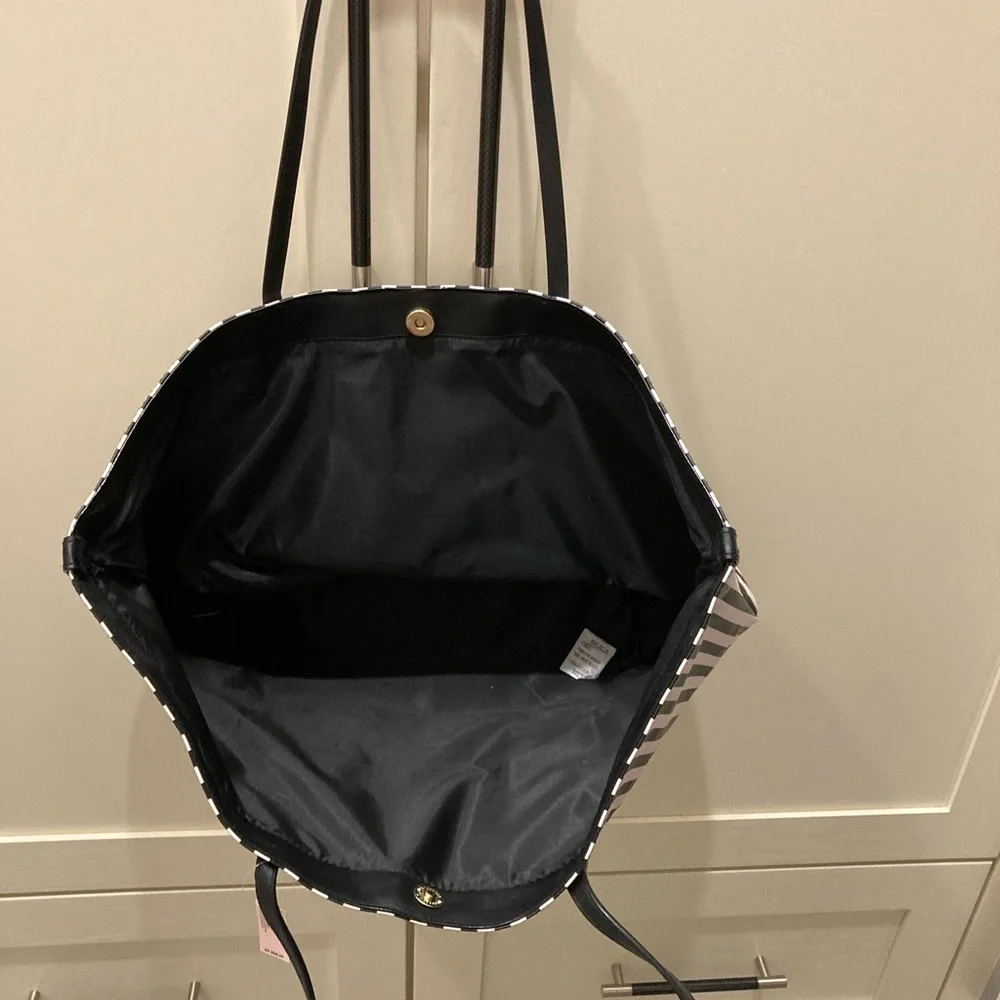 NWT Victoria Secret Tote - Picture 2 of 3